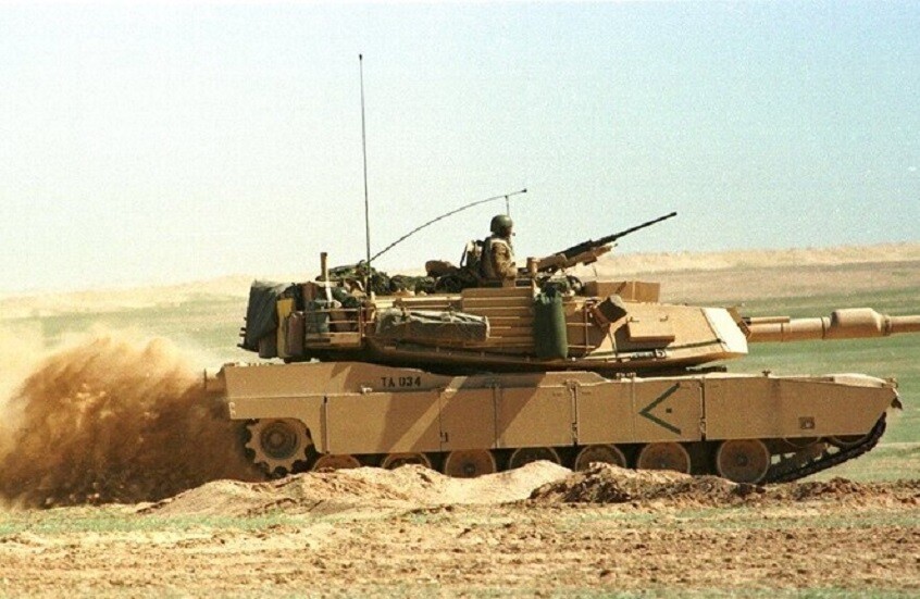 موقع: الجيش الأمريكي ينقل أكثر من 80 دبابة Abrams إلى بولندا