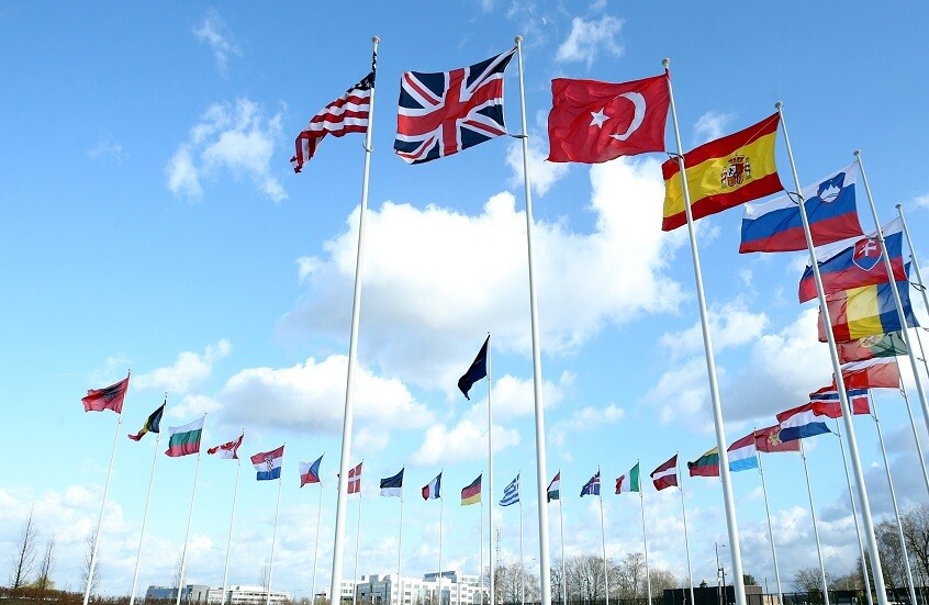 تركيا توضح موقفها بعد تقارير عن انحراف بوصلتها إلى الشرق بعيدا عن "الناتو" والغرب