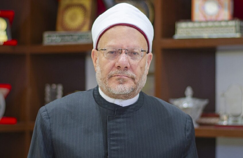 مفتي مصر السابق شوقي علام يصدر بيانا بعد مغادرته دار الإفتاء