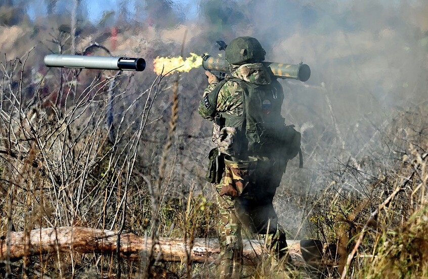 خبير أمريكي يتوقع نتيجة كئيبة للأوكرانيين في كورسك: ستنالون ضربة على قفاكم