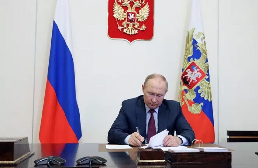 بوتين يوقع مرسوما لإنشاء هيئة بحرية عليا لحماية مصالح روسيا في المياه الدولية