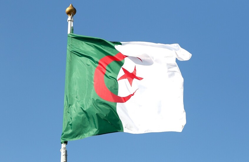 مياه الصهاريج البلاستيكية خطر يهدد جزائريين بالتسمم