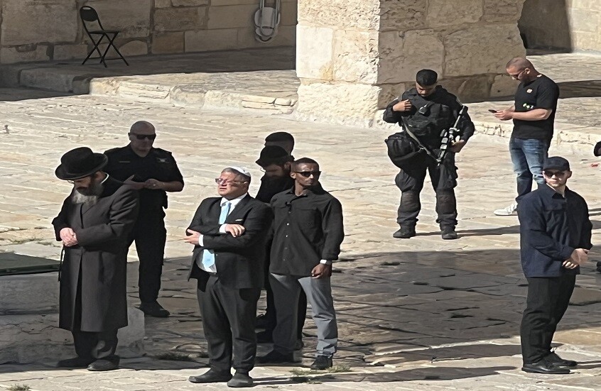 أول تعليق من منظمة التعاون الإسلامي على اقتحام بن غفير للمسجد الأقصى رفقة مئات المستوطنين