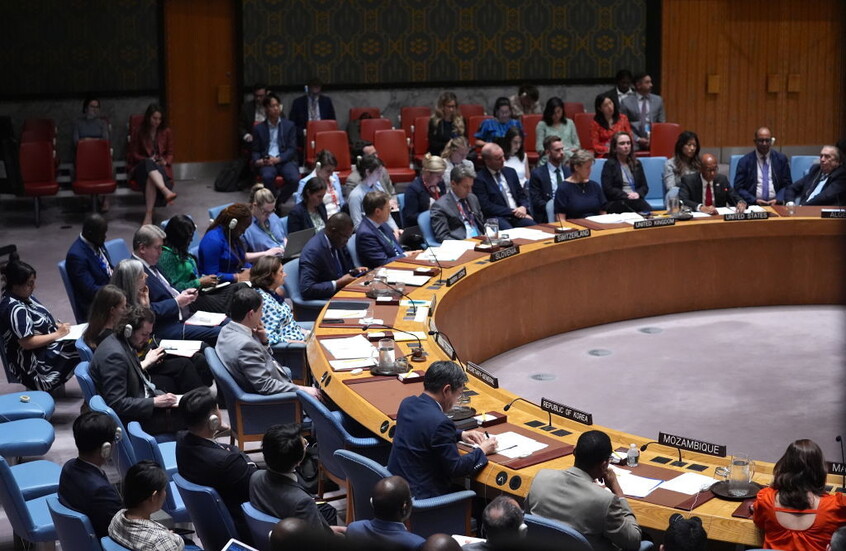 "واشنطن تهتم فقط بحماية مصالح إسرائيل".. موسكو تدعو مجلس الأمن إلى وقف حرب غزة