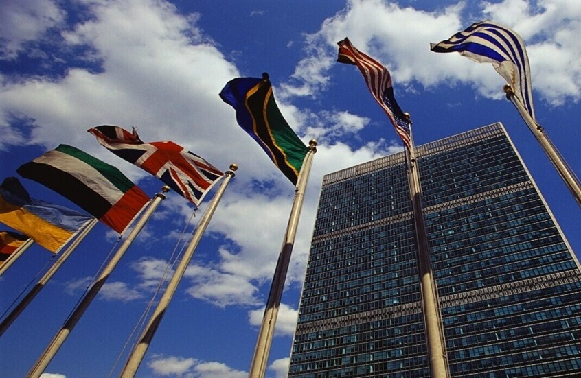 الأمم المتحدة تعلق على استهداف كييف للمدنيين في لوغانسك بقذائف عنقودية