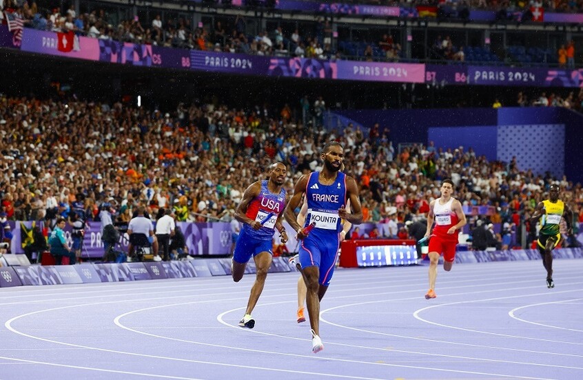 بسبب إسرائيل.. وزيرة الرياضة الفرنسية تعلن إيقاف عداء شارك في أولمبياد باريس 2024