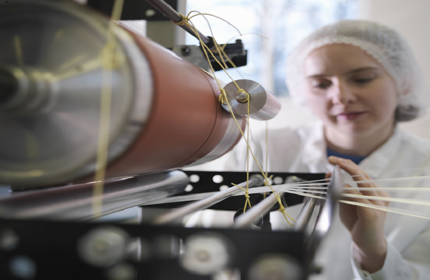 تطوير "نسيج ذكي" يولد الكهرباء من حرارة الجسم