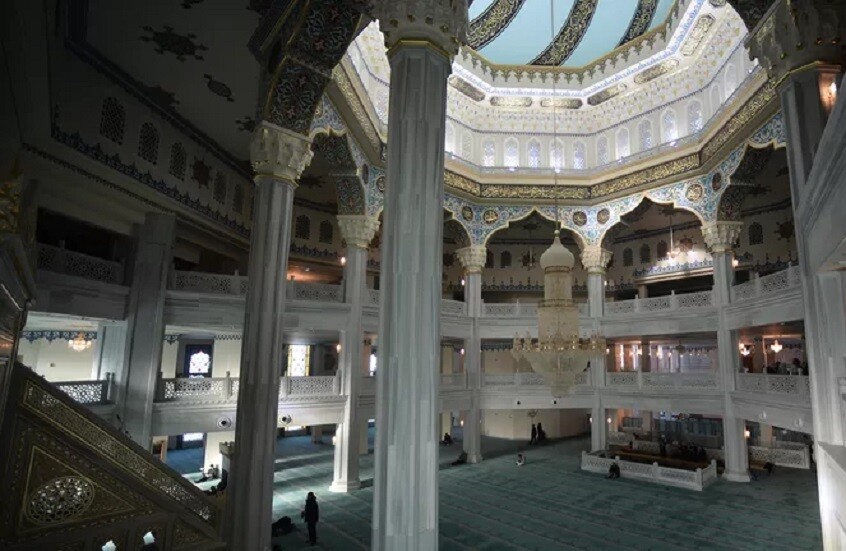 الداخلية الروسية تصدر بيانا بشأن واقعة مسجد موسكو الجامع