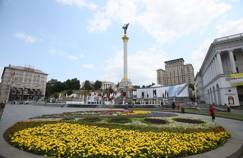 حزب "الوطنيون" الفرنسي يطالب الحكومة بوقف استنزاف البلاد وتمويل أوكرانيا