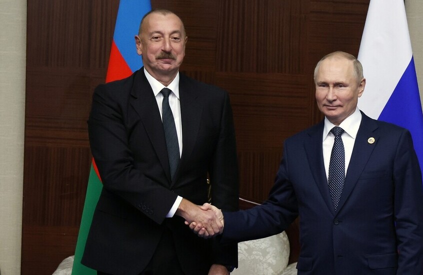 بوتين يصل إلى أذربيجان في زيارة رسمية تستمر يومين