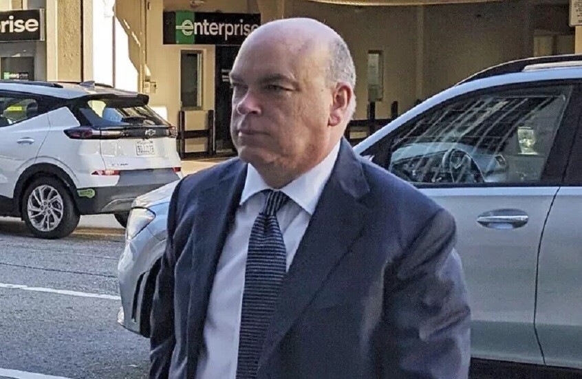 اختفاء مليونير بريطاني بعد غرق قارب شراعي في البحر الأبيض المتوسط