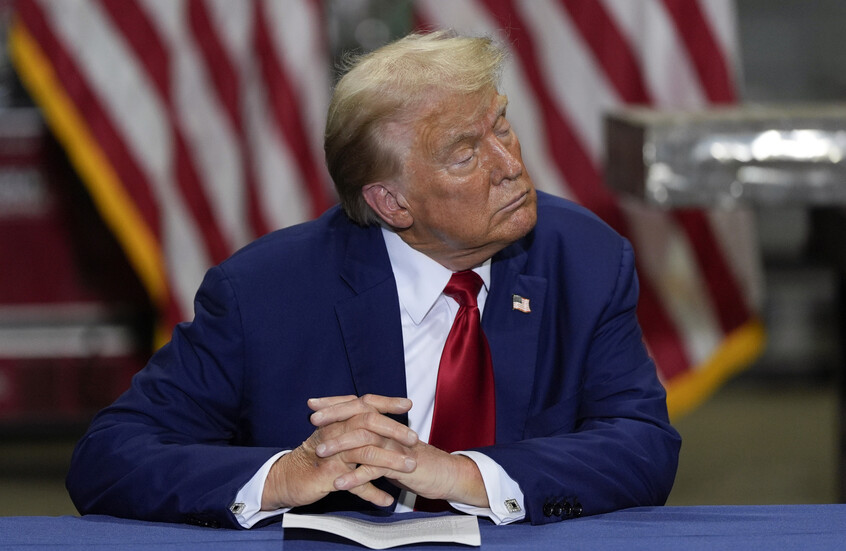 شاهد.. ترامب ينشر صورة مفبركة لنجمة عالمية تدعو فيها للتصويت له في الانتخابات!