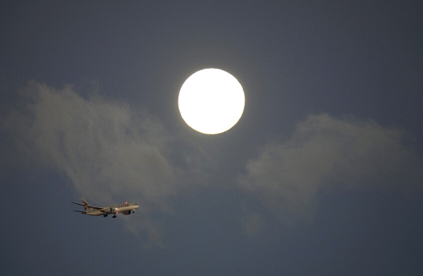 الخطوط الجوية القطرية تستحوذ على حصة 25% في شركة الطيران الإفريقية الخاصة "إير لينك"