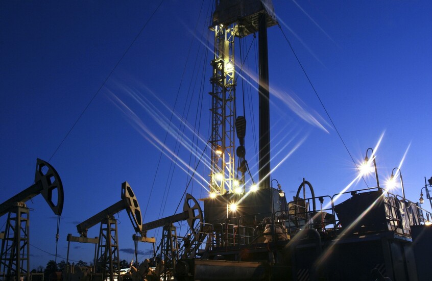 أسعار النفط تواصل انخفاضها في ظل المخاوف على الطلب