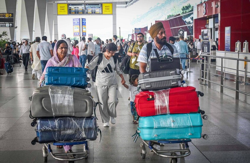 إعلان حالة الطوارئ بمطار دولي في الهند بعد تهديد بوجود قنبلة داخل طائرة