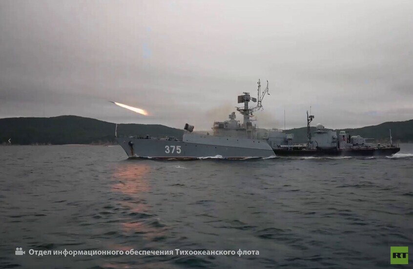 مناورات بحرية روسية في مياه إقليم بريمورسكي