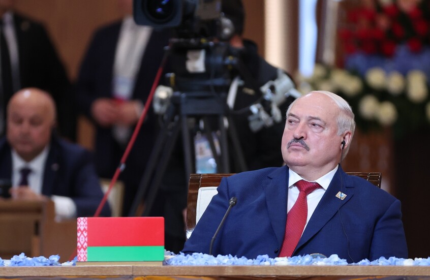 لوكاشينكو يهنئ شعب أوكرانيا في يوم الاستقلال