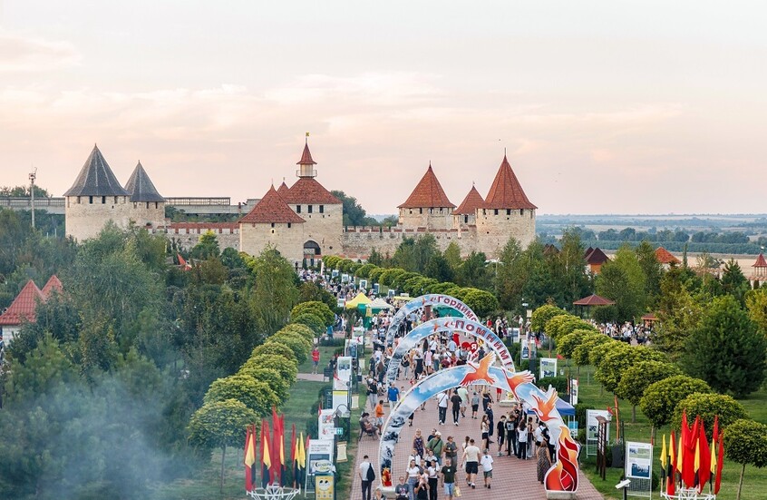 مولدوفا تحتفل بالذكرى 80 لتحريرها من الفاشية (فيديو)