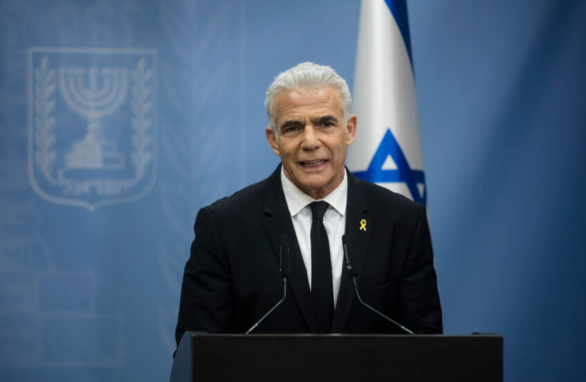 لابيد: حكومة نتنياهو تعرض علينا الحرب إلى الأبد