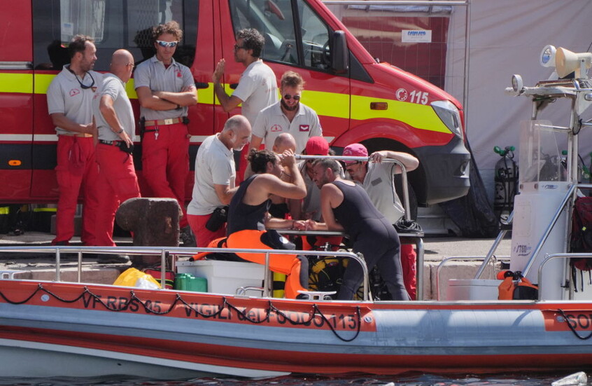 إيطاليا.. فتح تحقيق مع ربان يخت مايك لينش