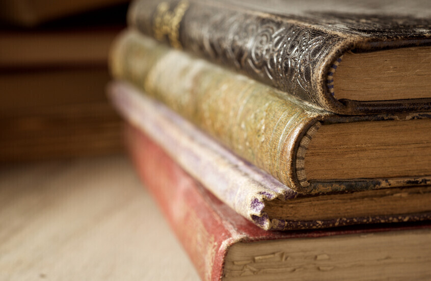 مواد سامة في الكتب القديمة تؤدي إلى مخاطر صحية جسيمة!