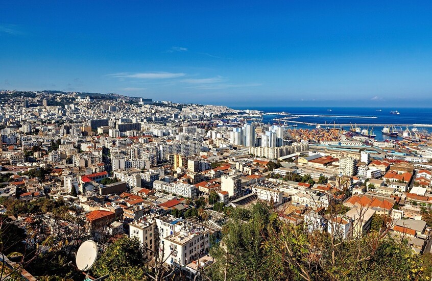 تم استرجاعها في حملة مكافحة الفساد.. تحويل 51 وحدة اقتصادية لصالح القطاع العام الجزائري