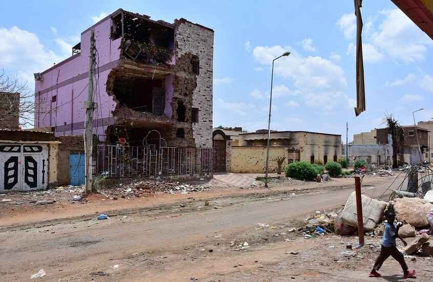 وزارة الصحة بولاية شمال دارفور: مقتل 25 شخصا في قصف للدعم السريع على مخيم نازحين في الفاشر