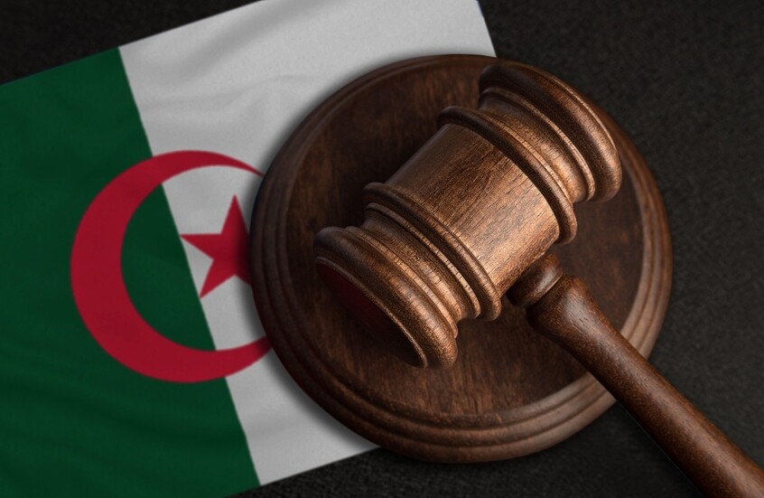 خطة لاختلاس الأموال المحجوزة.. وكيل الجمهورية سيدي امحمد في الجزائر يلتمس 10 سنوات لمتصرفين إداريين