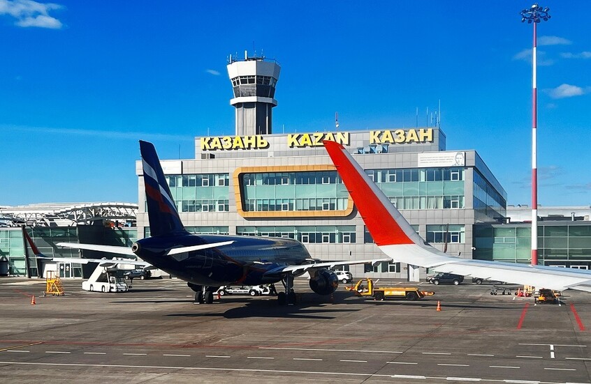 السلطات الروسية تفرض قيودا مؤقتة على الطيران في مطار قازان