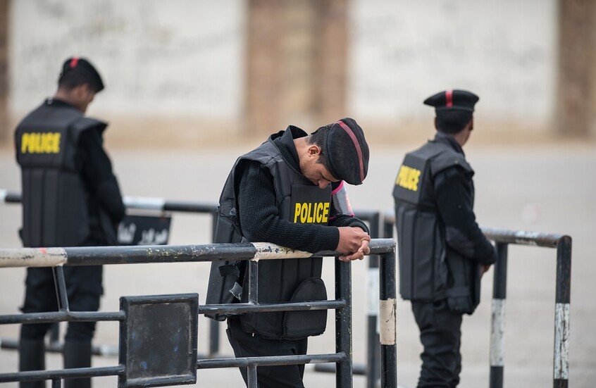 مصر.. محاكمة 5 مسؤولين بالطب الشرعي اختلسوا مخدرات أعدت للإتلاف وتاجروا بها