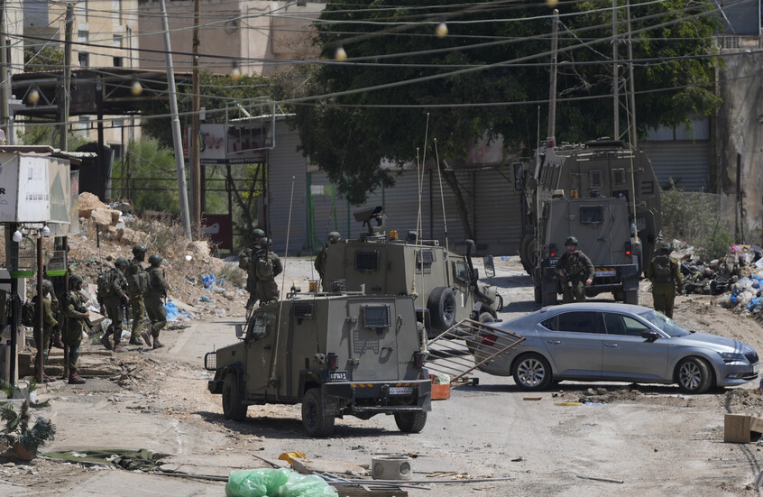 الجيش الإسرائيلي يغتال "أبو شجاع" و4 من رفاقه في مخيم نور شمس (فيديو)
