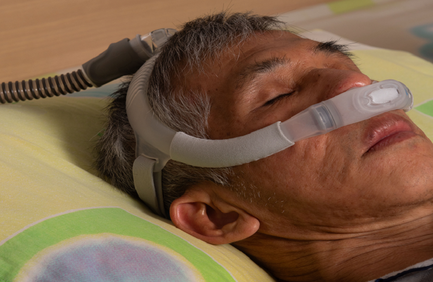 أول نموذج محاكاة لعملية انقطاع النفس أثناء النوم قد يكشف خفايا الألم المزمن