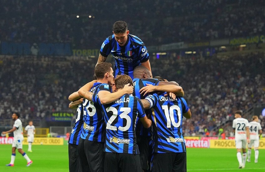 إنتر ميلان يكتسح ضيفه أتلانتا (فيديو)