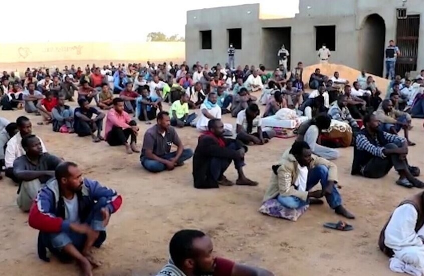 السلطات الليبية تعلن تفكيك شبكة للاتجار بالبشر