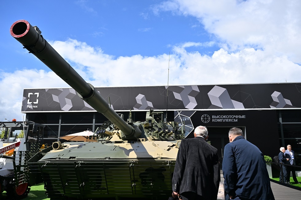 رئيس الأركان العامة الليبية يزور فعاليات "منتدى الجيش" في ضواحي موسكو