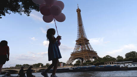 فرنسا تنصح مواطنيها بعدم السفر إلى 3 دول في الشرق الأوسط