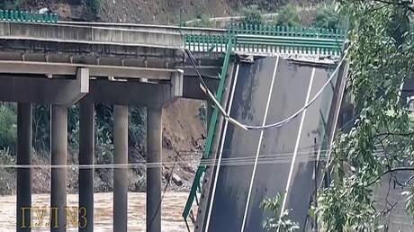 الصين.. ارتفاع حصيلة ضحايا انهيار جسر مقاطعة شنشي إلى 38 قتيلا
