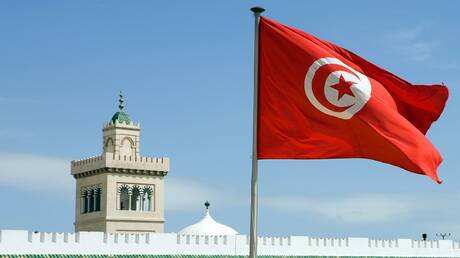 محكمة تونسية تقرر سجن 5 مرشحين محتملين للانتخابات الرئاسية وتمنعهم من الترشح