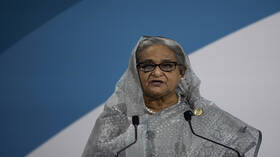 بنغلاديش.. الشيخة حسينة تعلن استقالتها وتغادر دكّا على متن مروحية (فيديو)