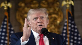 ترامب: الولايات المتحدة خسرت احترام الصين وروسيا لها