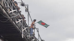 في ذكرى والدها "بطل استقلال بنغلاديش".. الشيخة حسينة تدعو أنصارها للتظاهر