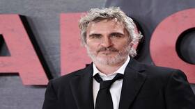 نجم شهير يتعرض لموجة غضب كبيرة بسبب انسحابه فجأة من فيلم عن المثليين!