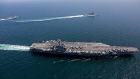 حاملة الطائرات "أبراهام لينكولن" تصل إلى الشرق الأوسط