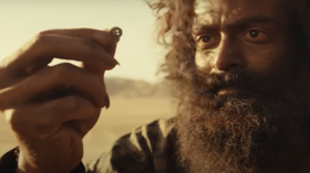 فيلم "حياة الماعز" المثير للجدل.. كاتب سعودي يعلق وسط تفاعل كبير على مواقع التواصل