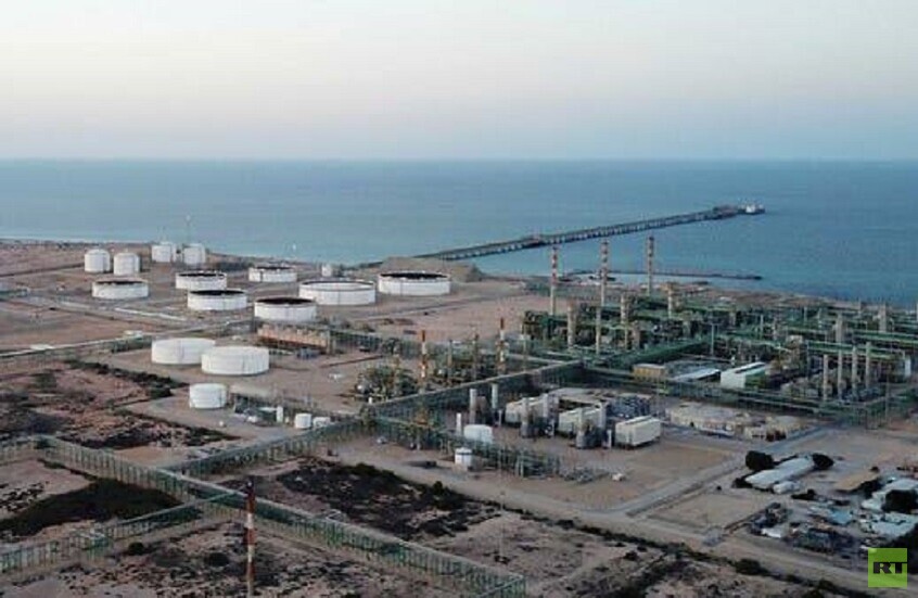 ليبيا.. عودة حقلين نفطيين للعمل بعد أزمة المصرف المركزي