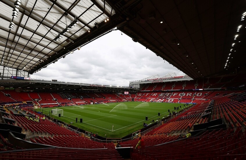 التشكيلة الأساسية لـ