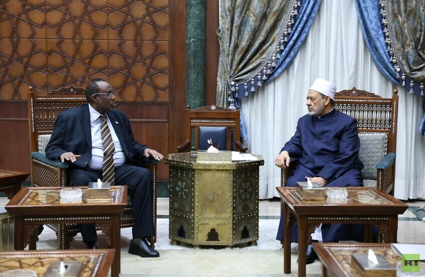 الصومال يشيد بجهود الأزهر الشريف في محاربة الفكر المتطرف ونشر ثقافة التعايش