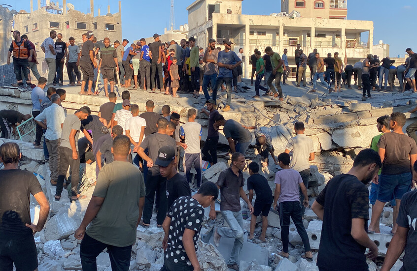 الجيش الإسرائيلي يرتكب "مجزرة" في حي الزيتون وينفذ استهدافات تحصد مزيدا من الضحايا في القطاع