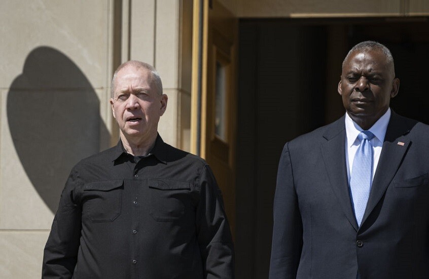 خلال اتصال مع نظيره الإسرائيلي.. وزير الدفاع الأمريكي يتوعد بـ "محاسبة" حماس