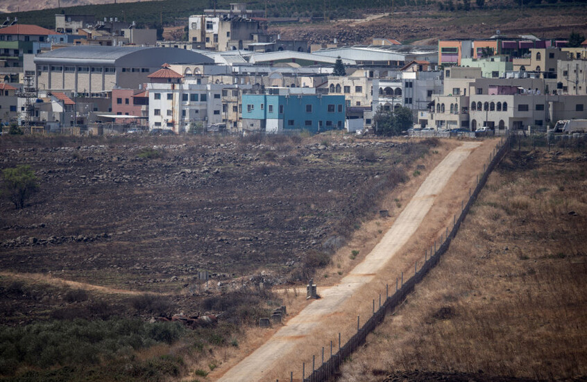 "حزب الله" يعلن استهداف مواقع عسكرية إسرائيلية